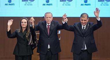Türkiye ve Ege Siyasetinde Tarihi Kırılma: İzmir Büyükşehir Belediye Başkanı Cemil Tugay AK Parti'ye Katıldı