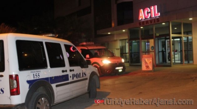 6 Yaşındaki Kıza Arabasıyla Çarpıp Kaçtı!