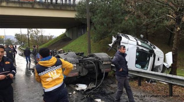 Adapazarı'nda Zincirleme Trafik Kazası