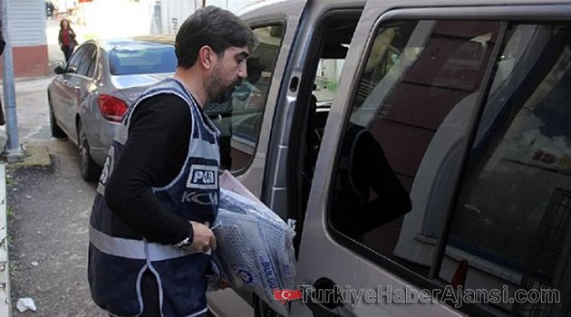 Ailece Kaçmaya Çalışırken Yakalandılar