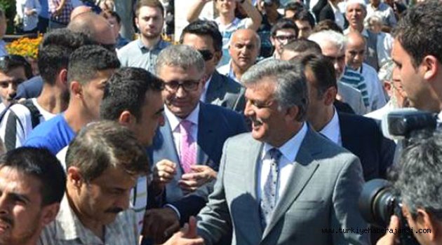 AK Parti Kongresi Öncesi Gül'e Sürpriz Çıkış