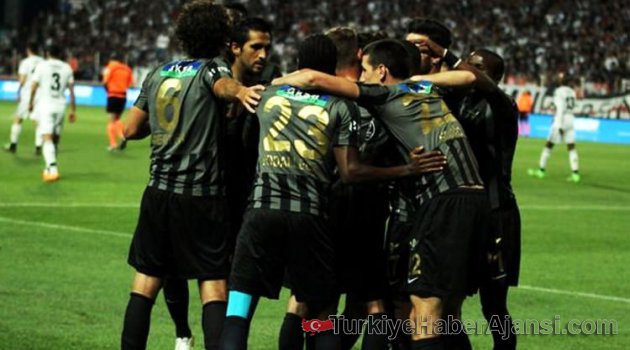 Akhisar Belediyespor Tarih Yazıyor!