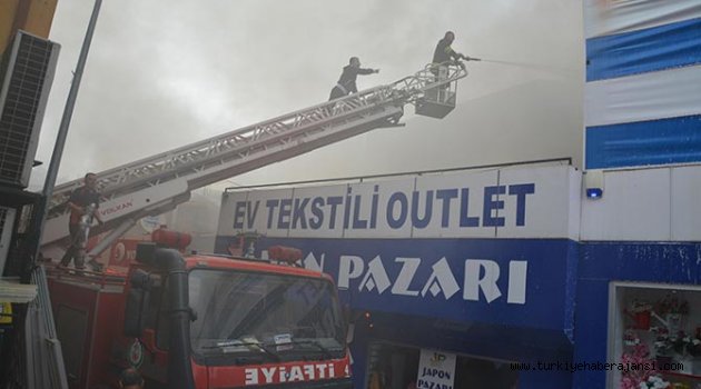 Aksaray'da AVM'de Yangın!