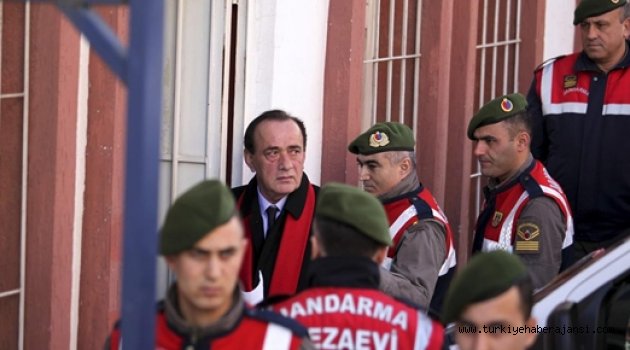 Alaattin Çakıcı'nın Attığı Dayak Yanına Kâr