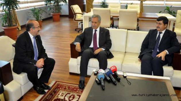 Arınç: Askerle Kimse Oyun Oynayamaz