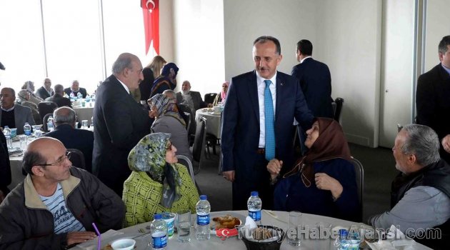 Bağcılarlı Yaşlı Çiftler Sapphire’de Ağırlandı