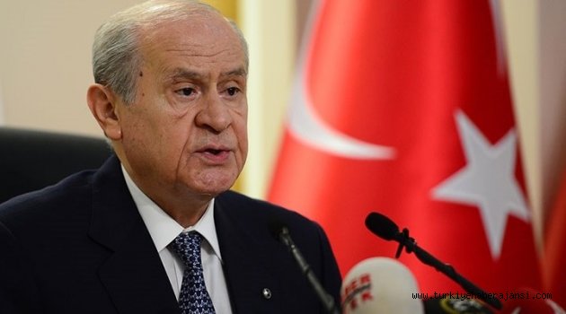 Bahçeli'den Kasketli Meydan Okuma