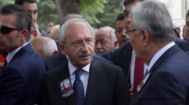 Baykal'dan Kılıçdaroğlu'na Jest!
