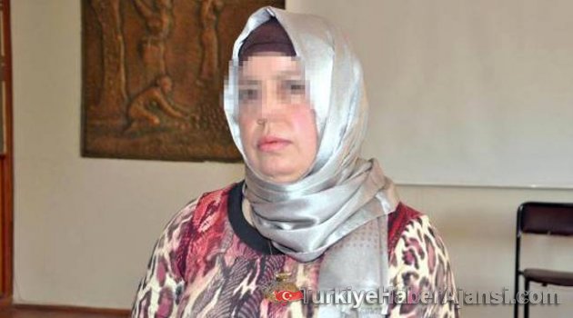 Beni İç Çamaşırlı Fotoğraflarımla Tehdit Ettiler