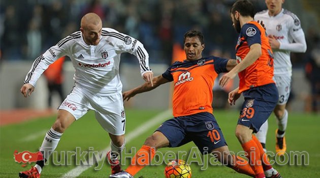 Beşiktaş Başakşehir'de Geç Uyandı