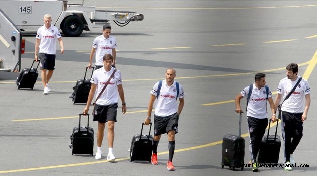 Beşiktaş Kafilesi İstanbul'a Döndü