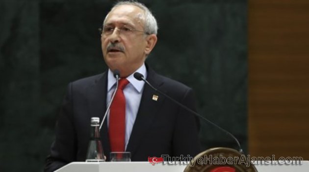 'Bir Tane FETÖ'cü Siyasetçi Yok mu?'