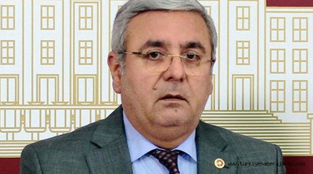 'Biz Kibirlendik, Böbürlendik'