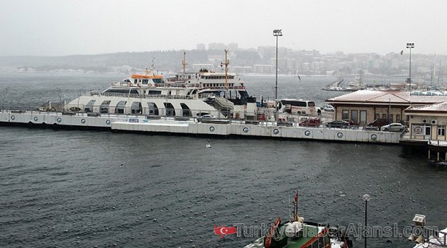 Bozcaada Seferine Fırtına Engeli