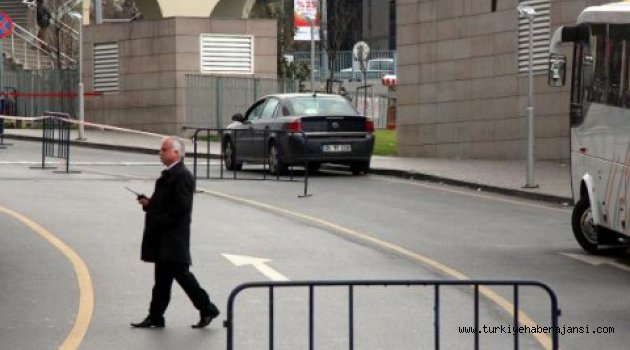 Çağlayan Adliyesi'nde Şüpheli Araç Alarmı