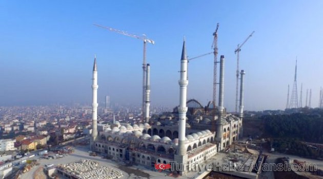 Çamlıca Camii'nde İlk Teravih Tarihi Belli Oldu!