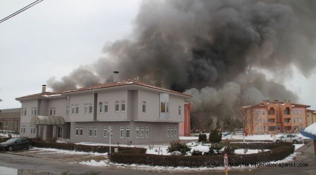 Çankırı'da Et Entegre Tesisinde Yangın Çıktı
