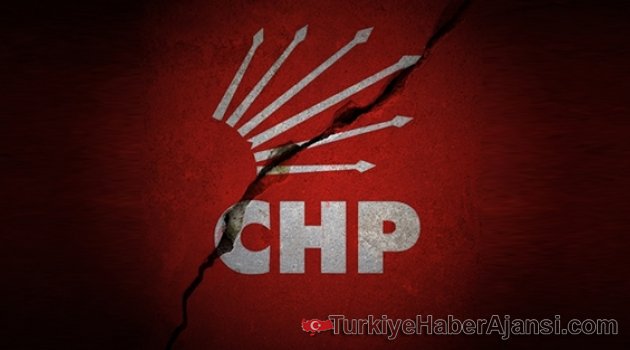CHP'de İstifa Depremi!