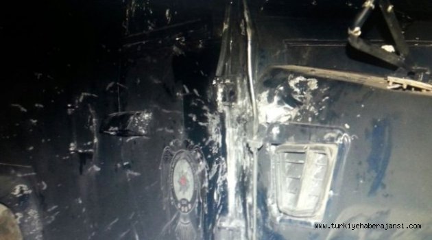 Cizre'de Polis Aracına Roketatarlı Saldırı