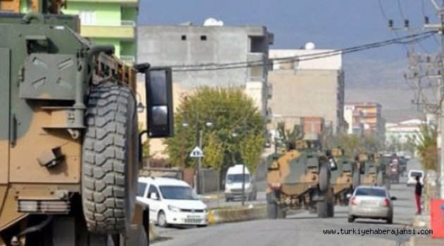 Cizre'de Vatandaşlara Gıda Yardımı