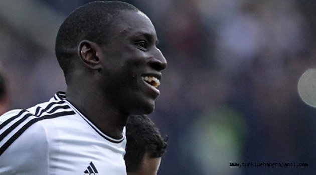 Demba Ba İmzayı Attı!