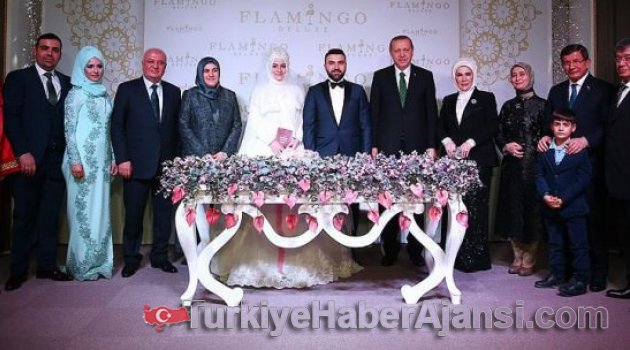 Devletin Zirvesi Düğünde Buluştu