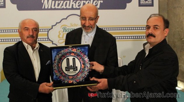 Dilipak Ramazan Müzakerelerine Konuk Oldu