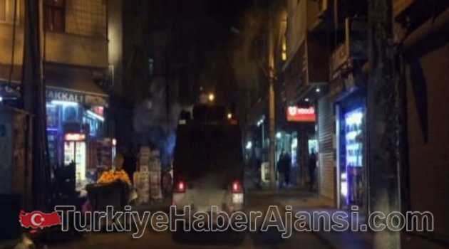 Diyarbakır'da Polise Saldırı