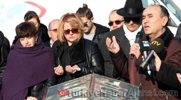 Duayen İsim Son Yolculuğuna Uğurlandı