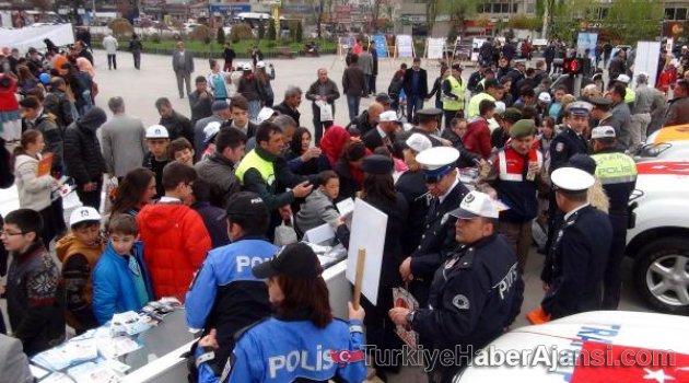 Erzurum’da Karayolları ve Trafik Güvenliği Haftası