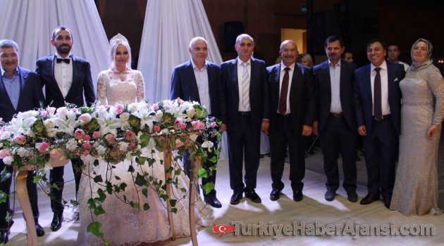 Erzurumlu Önal Ailesinin Mutlu Günü