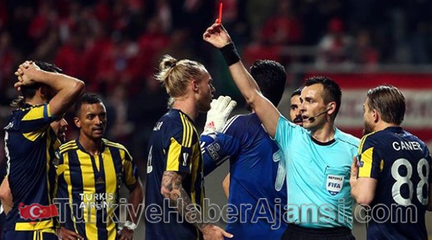 Fener'i katleden Hakem İçin Olay Manşet!