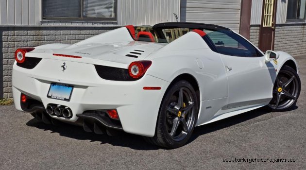 Ferrari 814 Aracını Geri Çağırdı