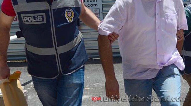 FETÖ'nün Sohbet Evine Operasyon: 3 Gözaltı