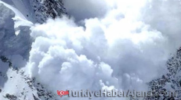 Fransa'da Çığ Faciası: 5 Ölü