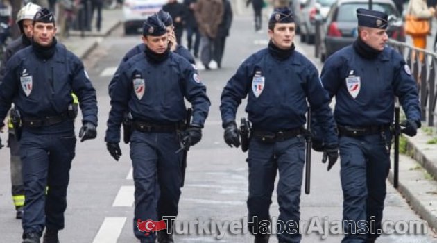 Fransa'da Polislere Olağanüstü Düzenleme!