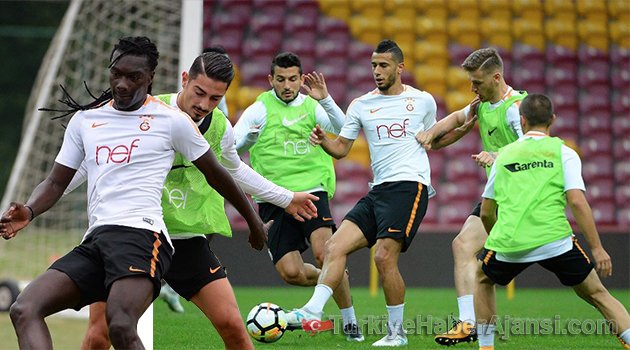 Galatasaray'da Planlar Değişti!