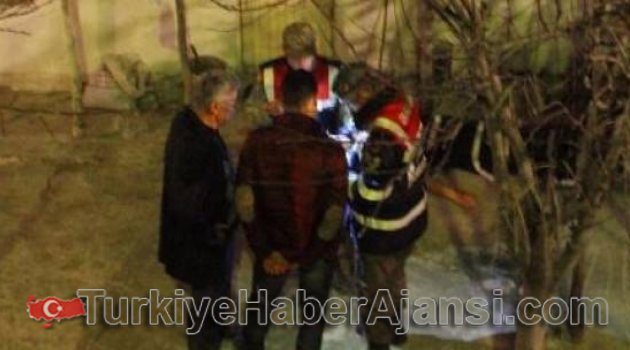 Genç Kız, Pompalı Tüfekle Cinayet İşledi