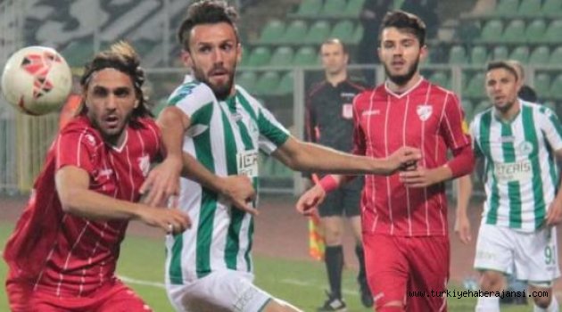 Giresunspor Evinde Coştu