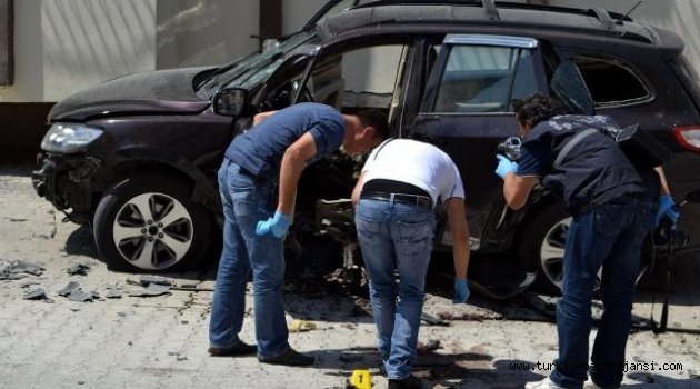 Hatay'da Muhalif Komutanın Aracına Bomba