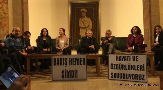 HDP ve CHP'lilerden Operasyon Protestosu