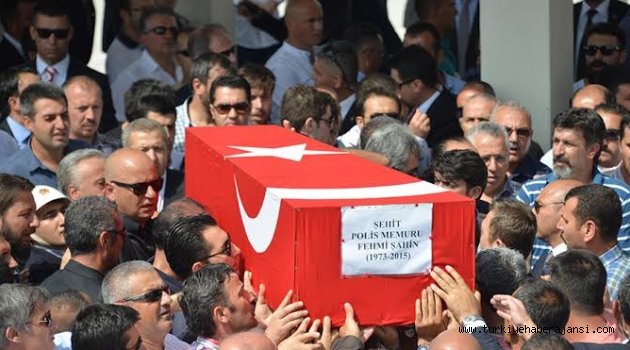 Iğdır'da Şehit Olan Polislere Son Veda