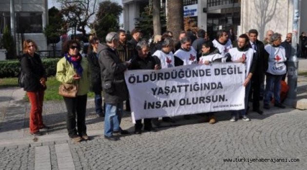 İHD'den Sokağa Çıkma Yasağına Tepki