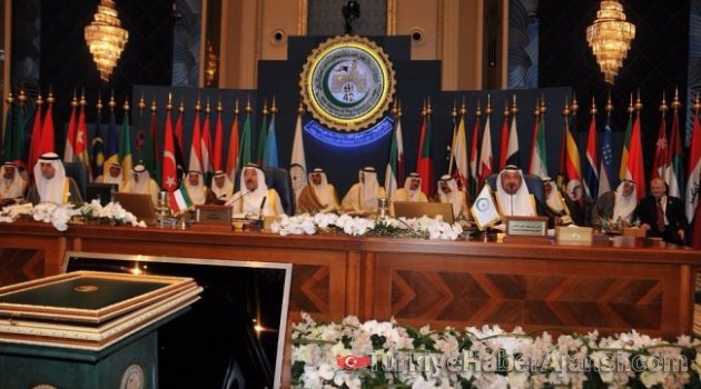 İİT FETÖ'yü Terör Örgütü İlan Etti