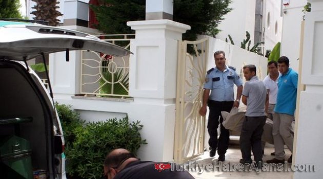 İngiliz Turist Otel Odasında Ölü Bulundu