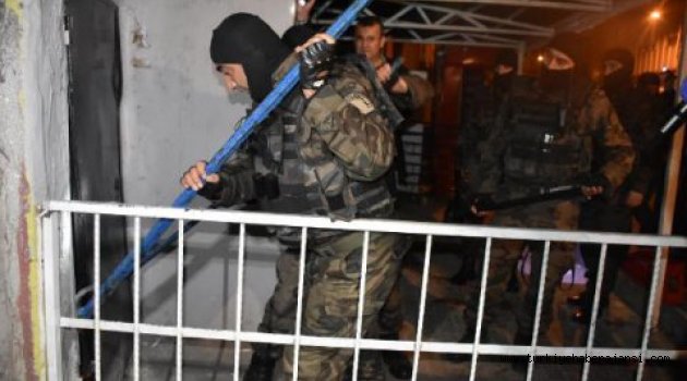 İstanbul'da 500 Polisli Dev Operasyon!