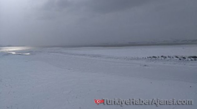 İstanbul'da Göl Dondu!