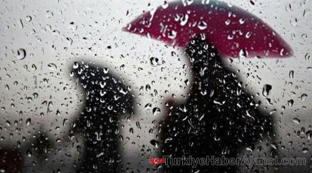 İstanbul'da Sağanak Yağmur Başladı