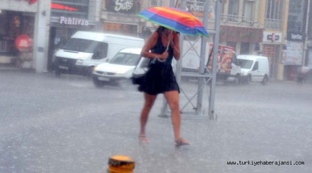 İstanbul'da 'Şiddetli Yaz Yağmuru' Alarmı