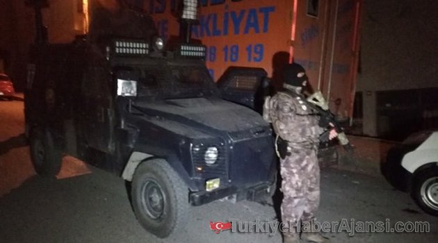 İstanbul'da Terör Operasyonu: 3 Gözaltı